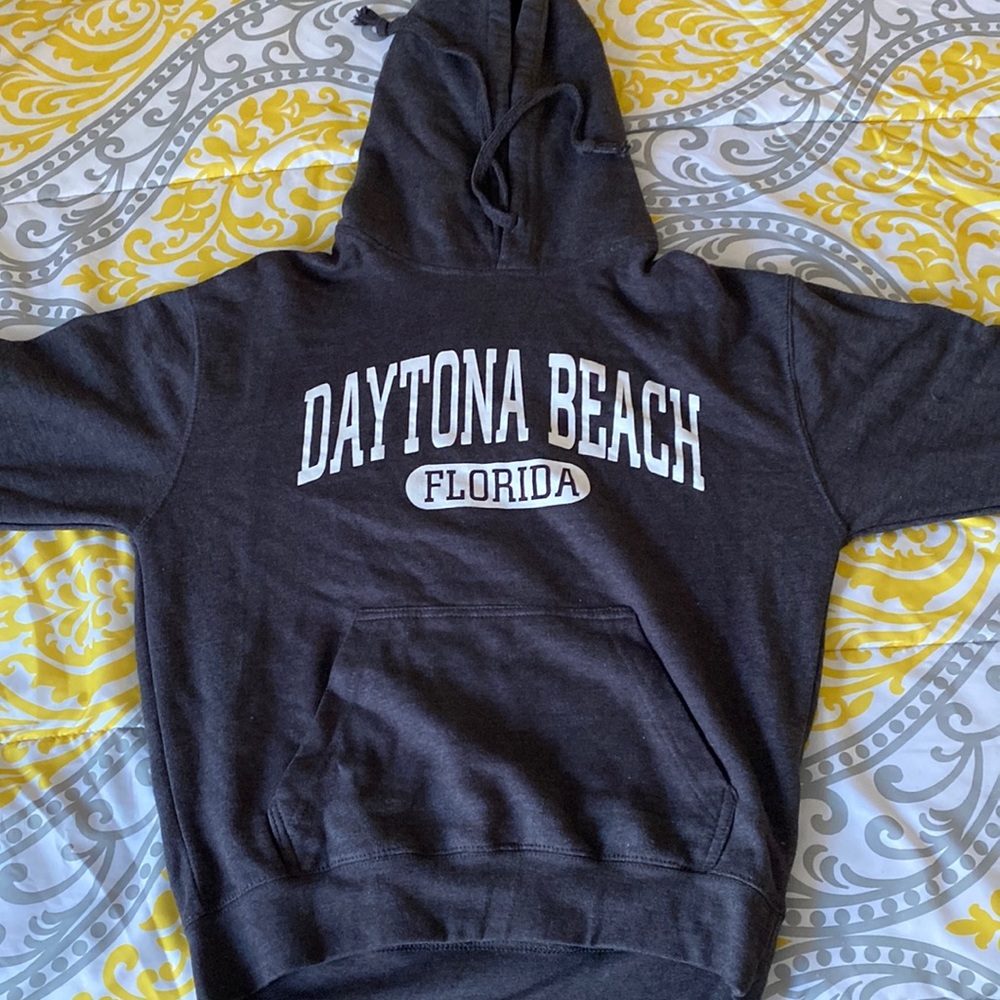 Daytona Beach long sleeve sweater (size small). Good condition.